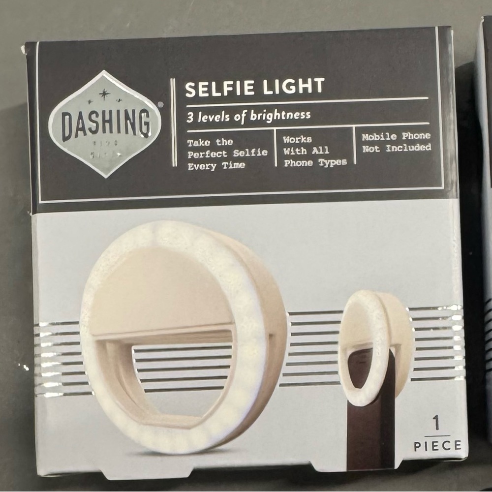 Phone selfie light
